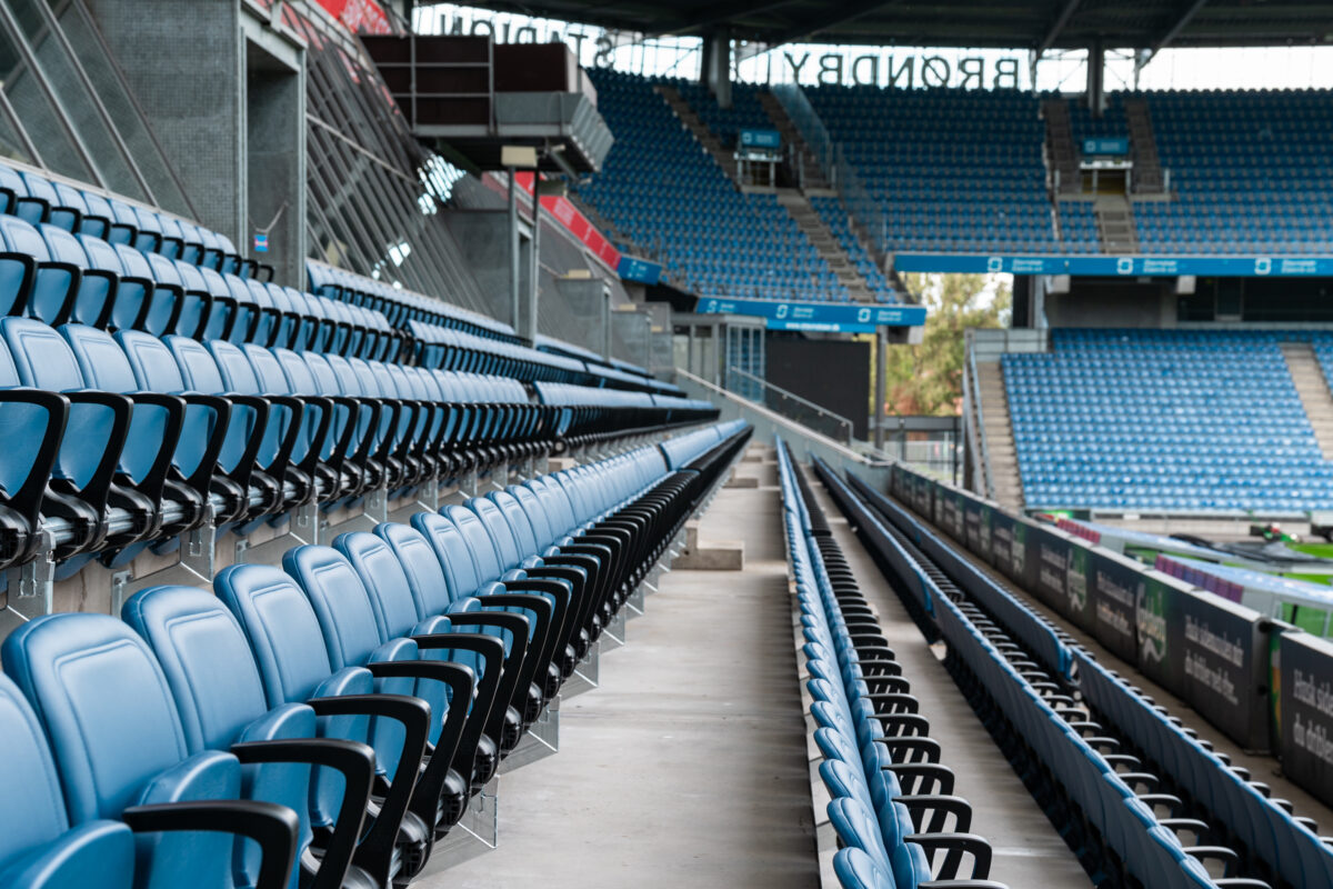 Alfing Seating arenastolar fotbollsarena